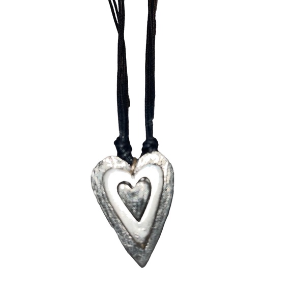 Christmas Tree Hill Metal Necklace And Ear Ring Set Dangle Ear Rings Cord Chain - Picture 2 of 4